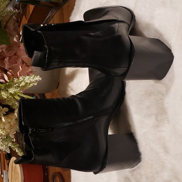 Vero Cuoio 41 black ankle boots leather Italian. - Picture 4 of 11